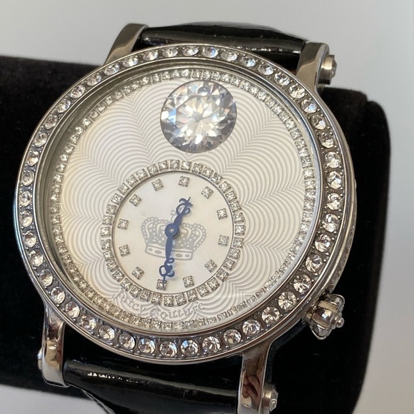 Juicy Couture Watch Lady’s Crystals Black Leather Band New Battery Working - Picture 4 of 16